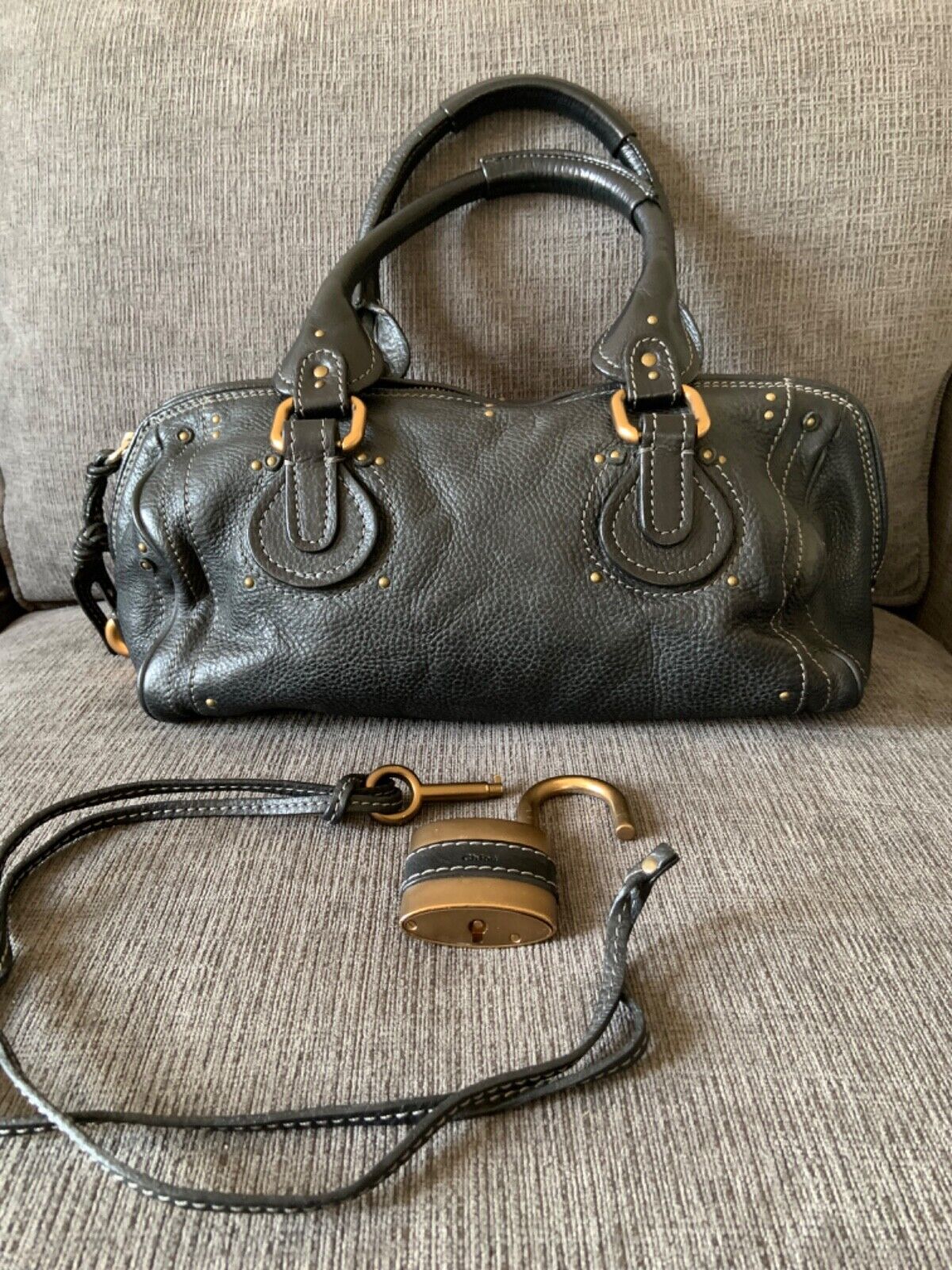 Chloe paddington black leather east west shoulder hobo bag lock key