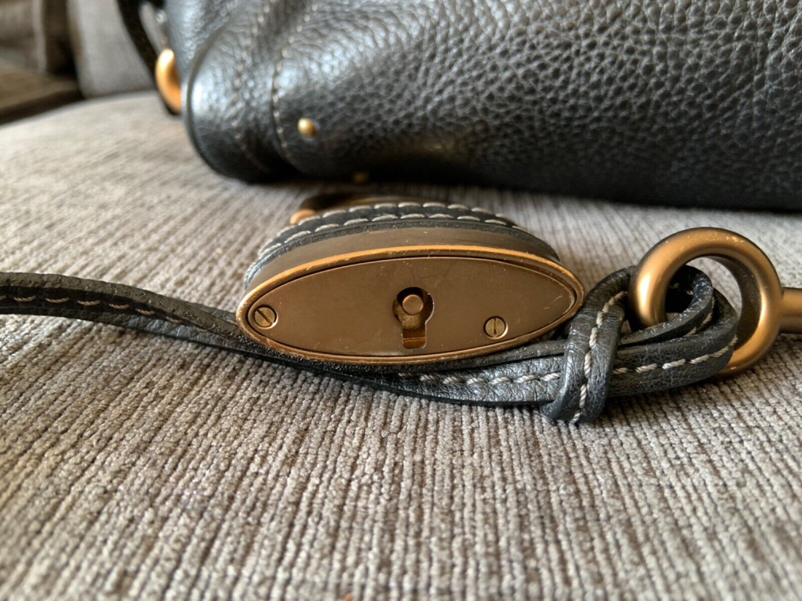 Chloe paddington black leather east west shoulder hobo bag lock key